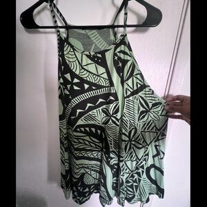 Missing Polynesia - Taimane top in Pistachio